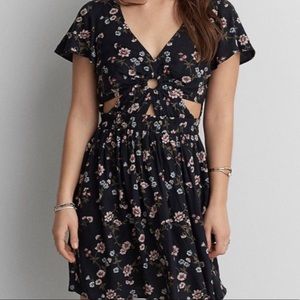 American Eagle Keyhole Cutout Floral Dress
